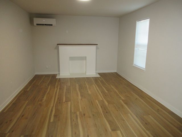 110 E Elmwood Street, Shreveport, LA 71104