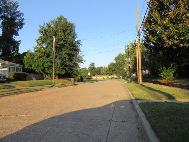 110 E Elmwood Street, Shreveport, LA 71104