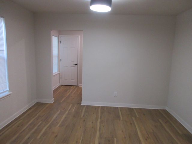 110 E Elmwood Street, Shreveport, LA 71104