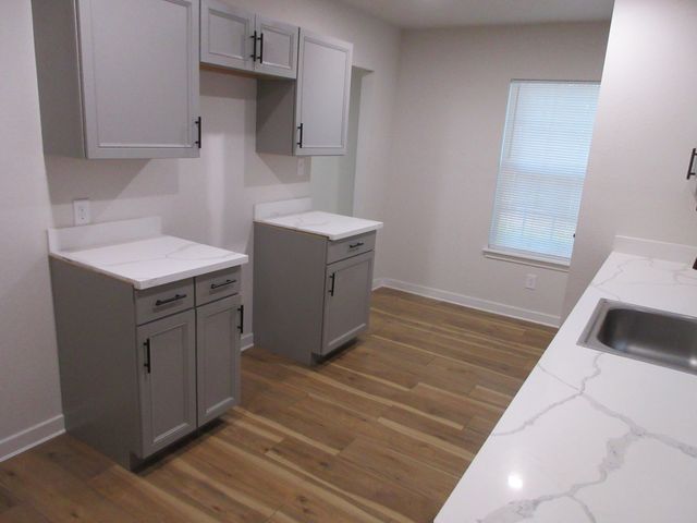 110 E Elmwood Street, Shreveport, LA 71104