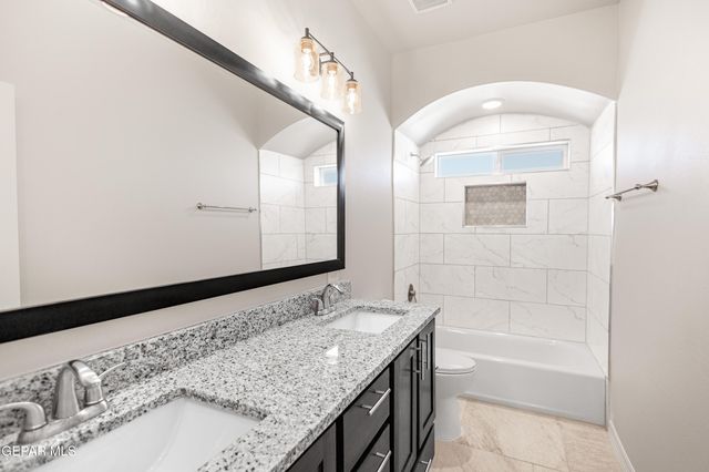 198 Olive Branch, Sunland Park, NM 88008