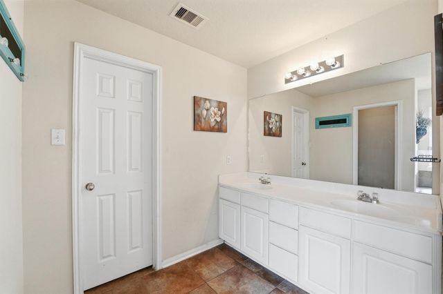 5407 Echinacea Circle, Baytown, TX 77521
