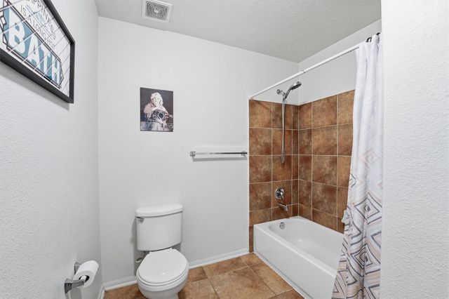 5407 Echinacea Circle, Baytown, TX 77521