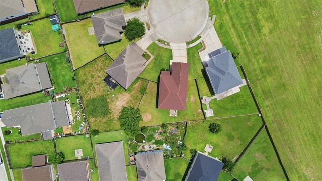 5407 Echinacea Circle, Baytown, TX 77521