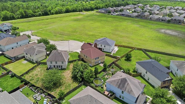 5407 Echinacea Circle, Baytown, TX 77521