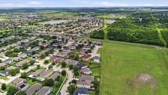 5407 Echinacea Circle, Baytown, TX 77521
