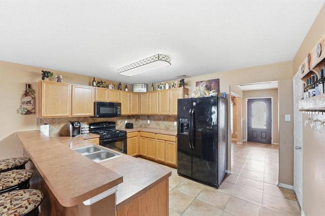 5407 Echinacea Circle, Baytown, TX 77521