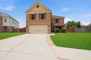 5407 Echinacea Circle, Baytown, TX 77521