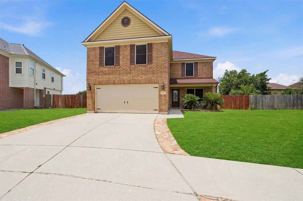 5407 Echinacea Circle, Baytown, TX 77521