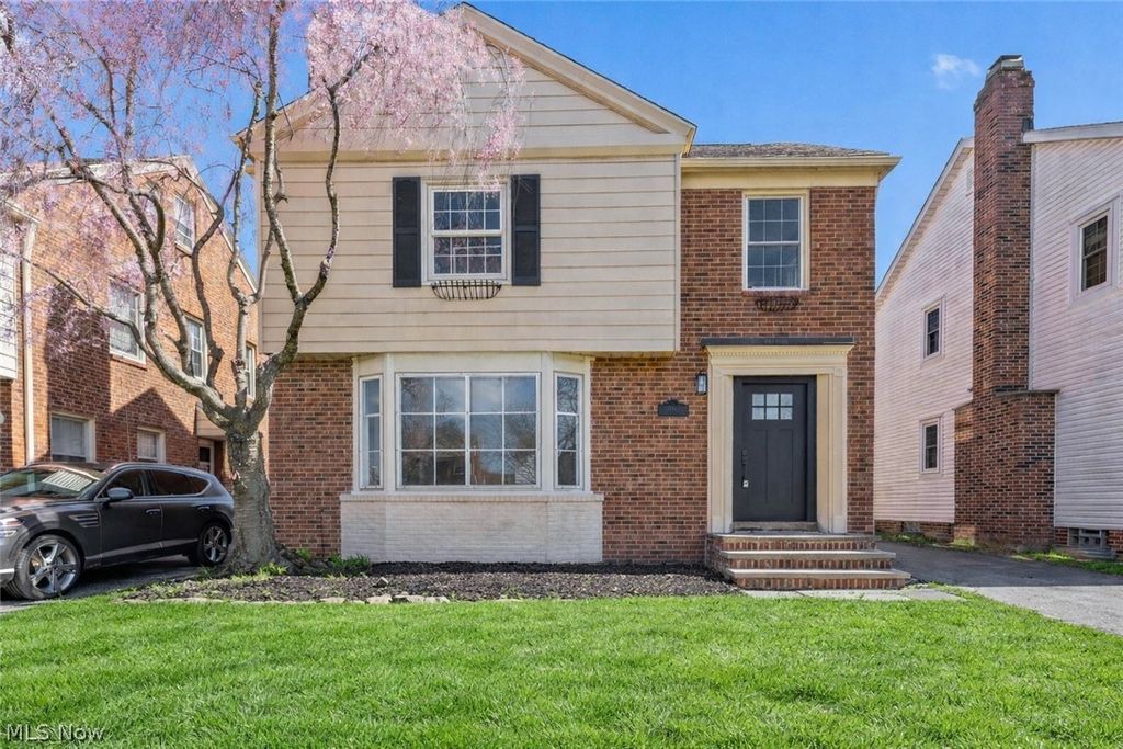3703 Riedham Road, Shaker Heights, OH 44120