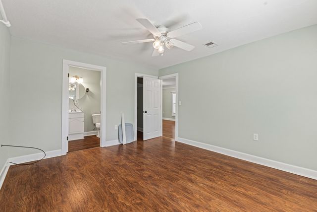 907 River St., Hattiesburg, MS 39401