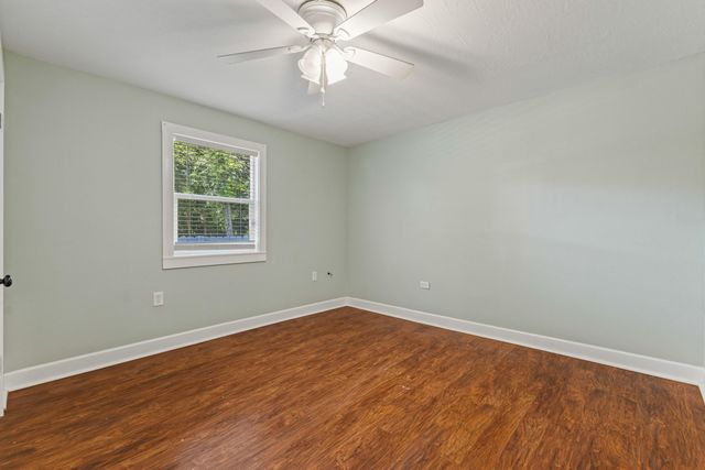 907 River St., Hattiesburg, MS 39401