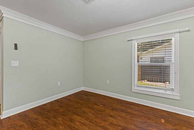 907 River St., Hattiesburg, MS 39401