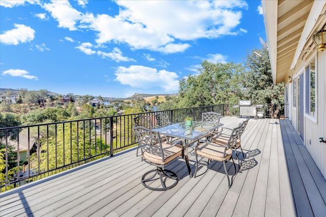 509 Indian Hill Rd, Copperopolis, CA 95228