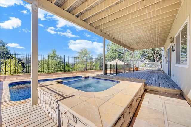 509 Indian Hill Rd, Copperopolis, CA 95228