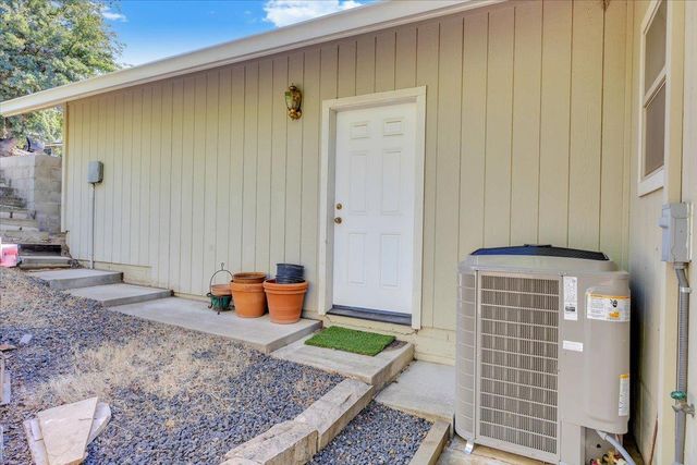 509 Indian Hill Rd, Copperopolis, CA 95228