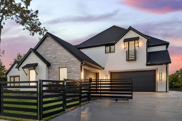 9017 Rumfield Road, North Richland Hills, TX 76182