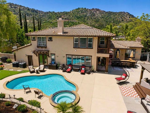 26829 Saint Andrews Lane, Valley Center, CA 92082