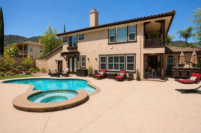 26829 Saint Andrews Lane, Valley Center, CA 92082