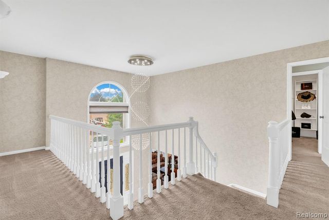36832 Melbourne Drive, Sterling Heights, MI 48312