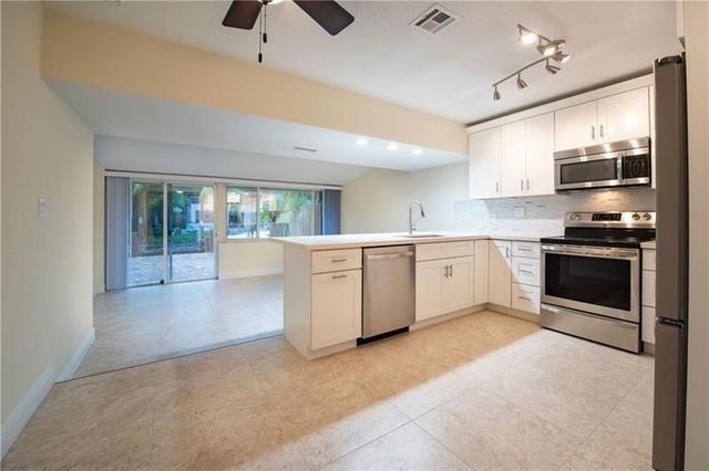 924 Orange Isle Isle(s) 924-926, Fort Lauderdale, FL 33315