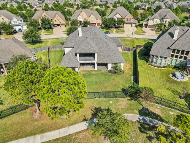 20103 Emery Spur Lane, Cypress, TX 77433