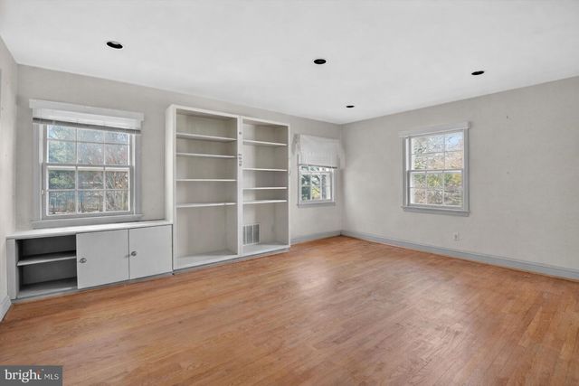 10816 FOX HUNT LN, Potomac, MD 20854