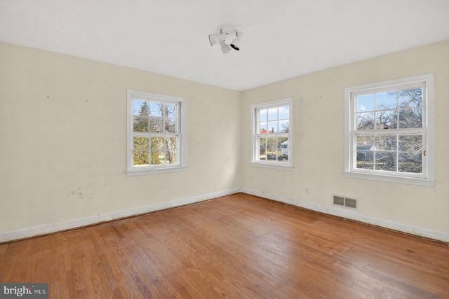 10816 FOX HUNT LN, Potomac, MD 20854