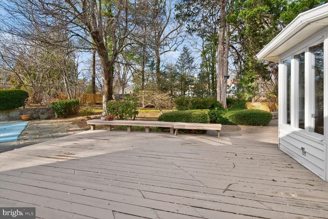 10816 FOX HUNT LN, Potomac, MD 20854