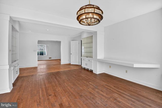 10816 FOX HUNT LN, Potomac, MD 20854