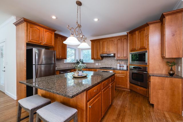 14 Mossy Rock Cove, Little Rock, AR 72211