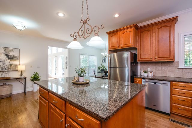 14 Mossy Rock Cove, Little Rock, AR 72211