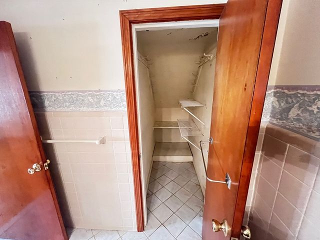 75 School St, Somerville, MA 02143