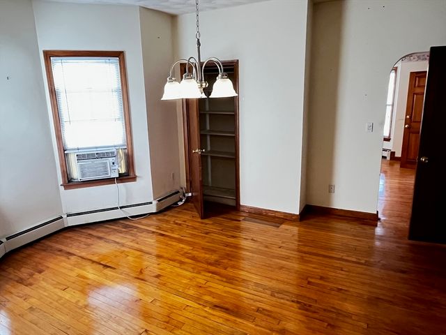 75 School St, Somerville, MA 02143