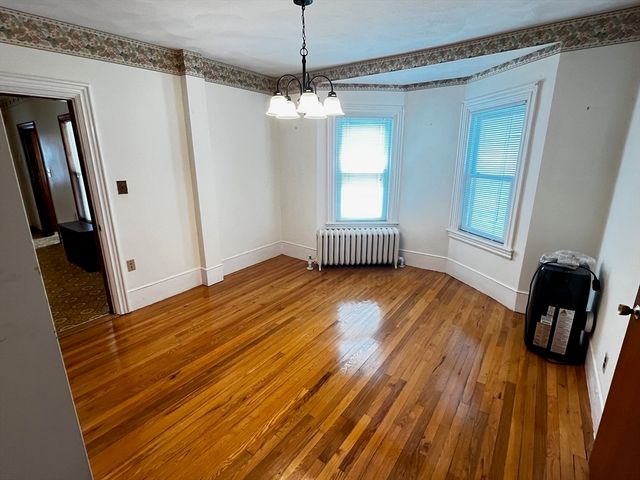 75 School St, Somerville, MA 02143