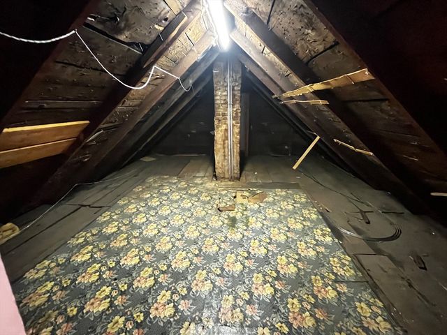 75 School St, Somerville, MA 02143