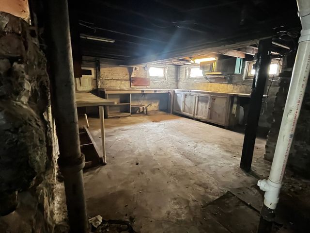 75 School St, Somerville, MA 02143