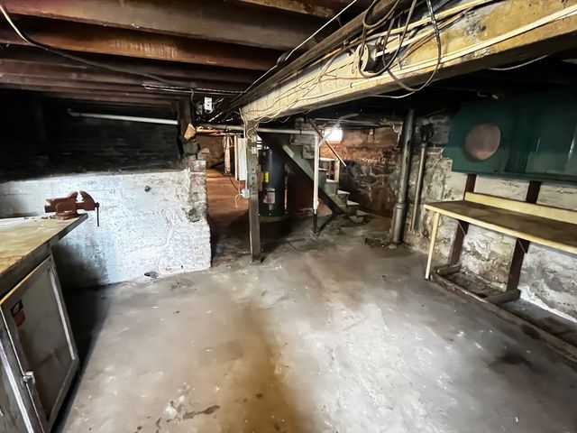75 School St, Somerville, MA 02143