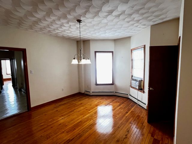 75 School St, Somerville, MA 02143