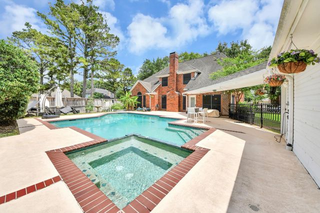 19702 Whitewind Drive, Houston, TX 77094