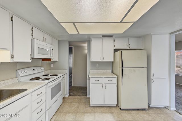 15215 N 25TH Drive 4, Phoenix, AZ 85023