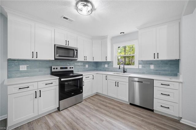 1234 Winburne LN, Norfolk, VA 23502
