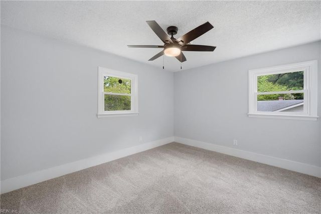 1234 Winburne LN, Norfolk, VA 23502