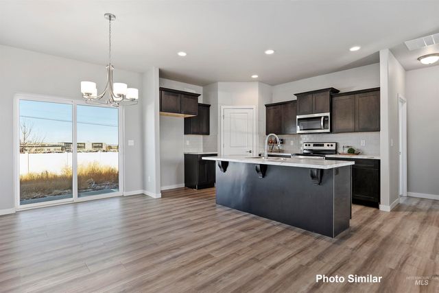 1253 White Birch Ave, Twin Falls, ID 83301