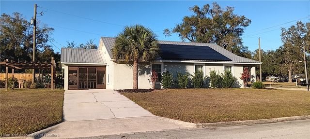 704 S Florida Avenue, Wauchula, FL 33873