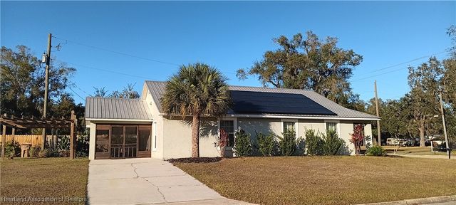 704 S Florida Avenue, Wauchula, FL 33873