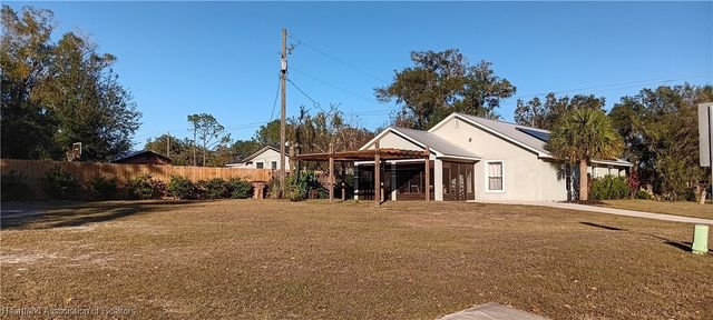 704 S Florida Avenue, Wauchula, FL 33873