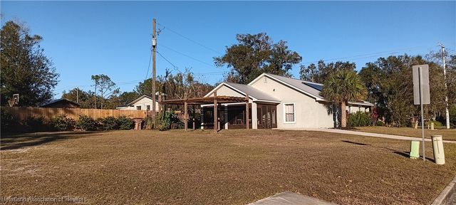 704 S Florida Avenue, Wauchula, FL 33873