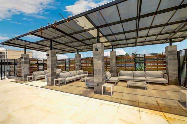 1701 Hermann Drive 22CE, Houston, TX 77019