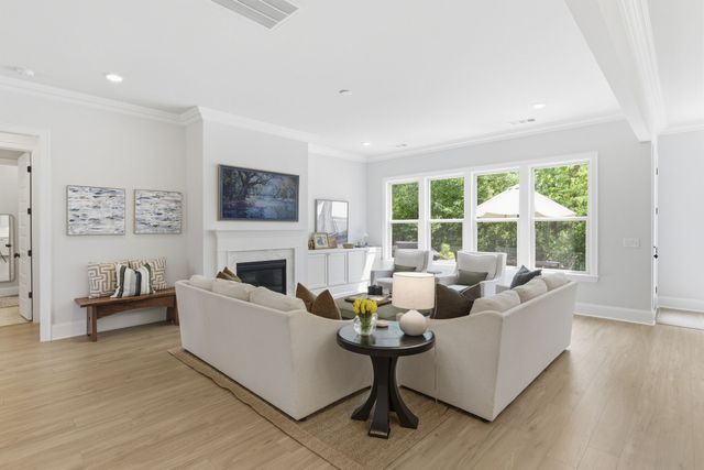 3230 Chase Point Dr, Franklin, TN 37067